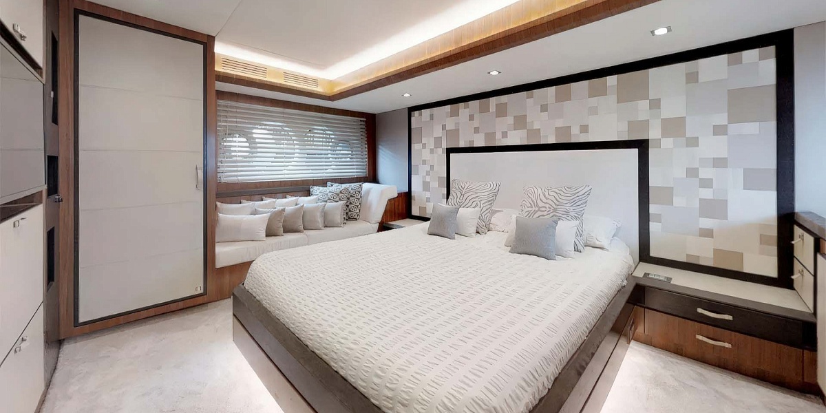 Аренда яхты Monte Carlo 65 на Лазурном берегу, Франция